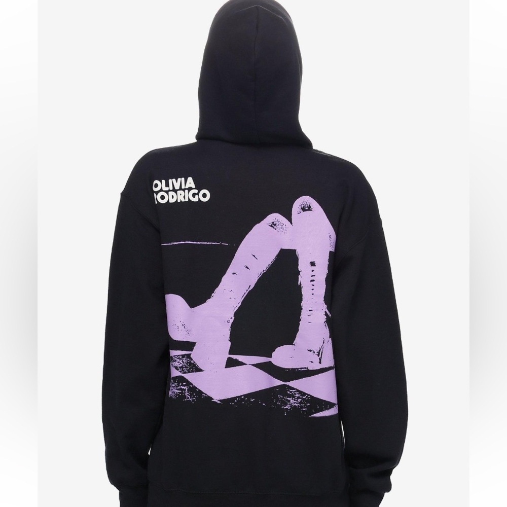 Olivia Rodrigo Guts Legs Hoodie Hot Topic‎ Sour
